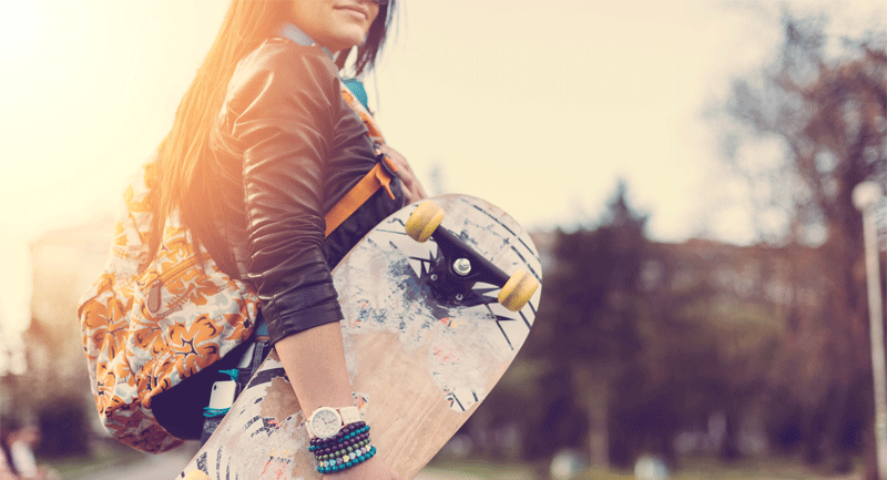 girl-with-skateboard