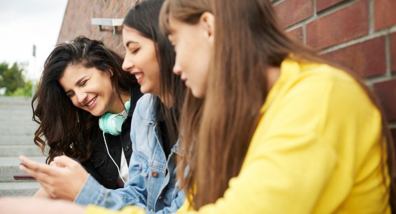 young women-in-the-city